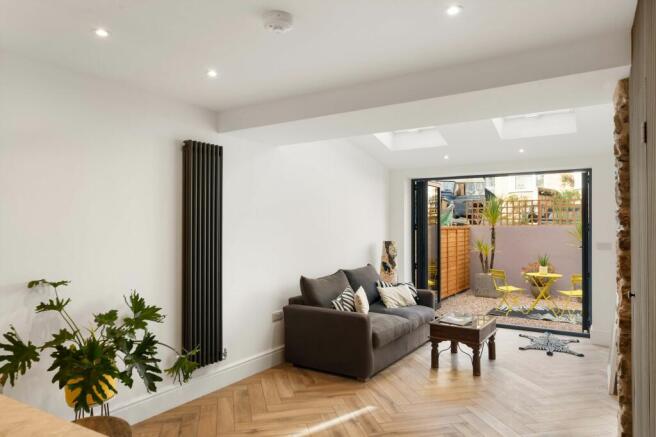 100 Victoria Road, Dartmouth_Kitchen, Dining & Living Room