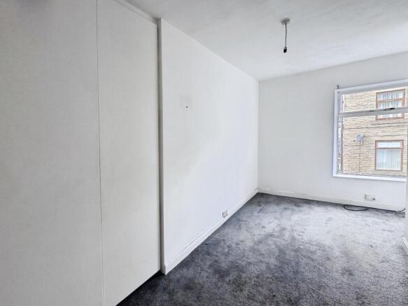 2 bed Terraced for sale Image 7