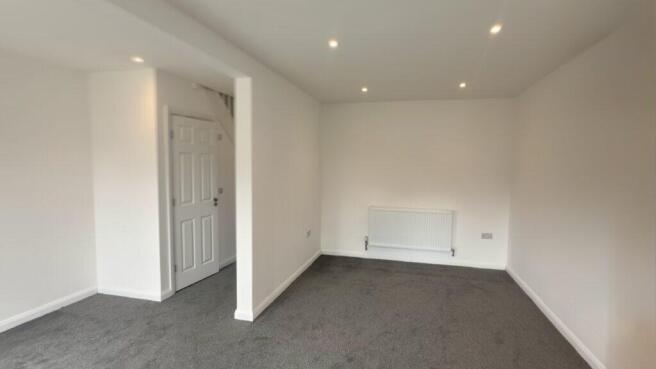 3 bed Detached for sale Image 4