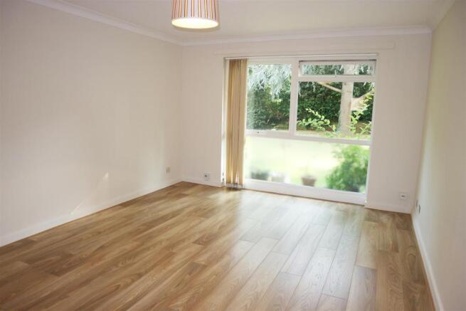 TheElms2.Lounge2.jpg