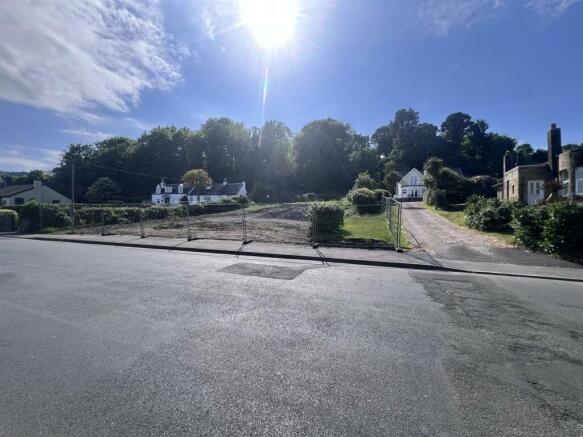 Looking towards the site