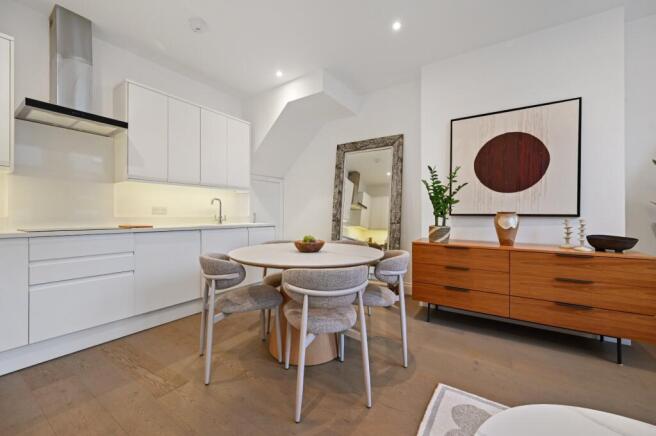 Recpetion/Kitchen