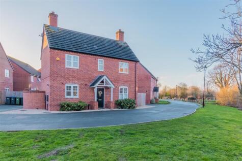 Cox Crescent, Long Itchington, Southam