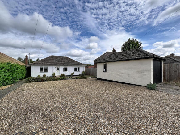 103-centre-drive-newmarket_00009