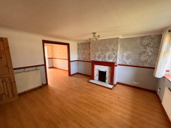 3 bed Semi-Detached for sale Image 4