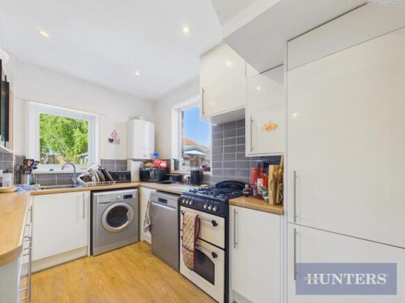 3 bed Semi-Detached for sale Image 4