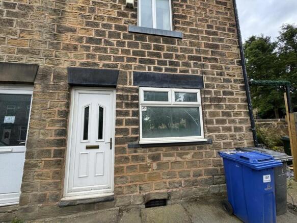 3 bed House to rent Image 9