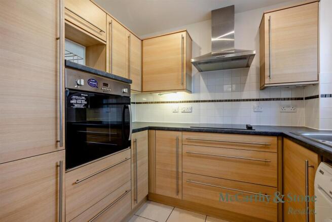 8702966-interior01-800.jpg