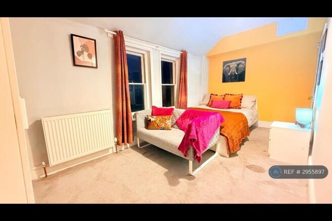 Room 5 - Double Room For Single/Couples Occupancy
