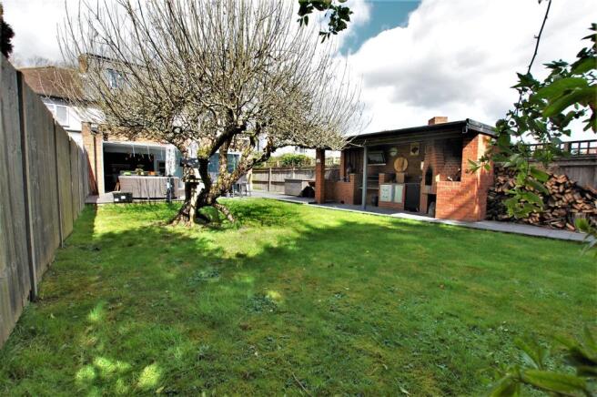 Southerley Facing Rear Garden