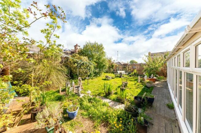 3 bed Detached Bungalow for sale Image 12