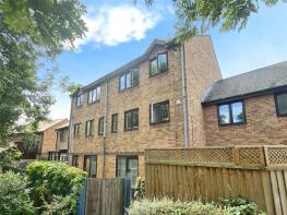 22, Catalina Drive, Poole BH15 1UZ