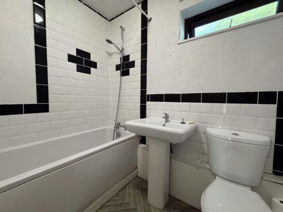 Farmhouse Road, Willenhall photo 5
