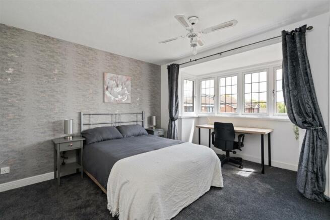 16 Finwood Close-33_lo.jpg