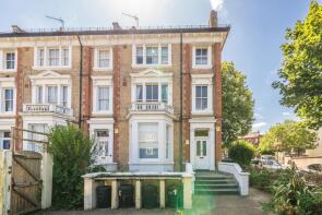 Flat 3, 1, The Barons, Twickenham TW1 2AN