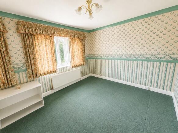 3 bed Detached for sale Image 9