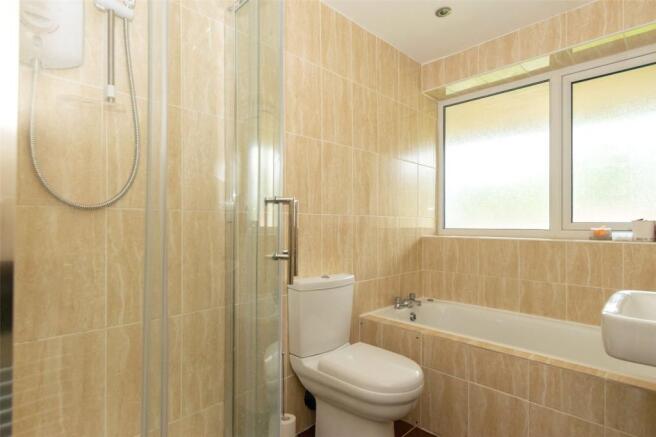 Bath/Shower Room