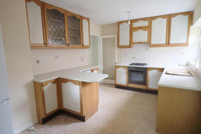 3 bed Detached Bungalow for sale Image 5