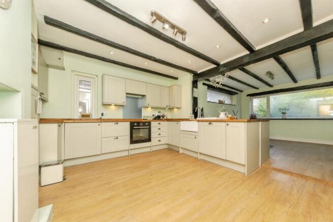 House in Manningtree, Twin Bungalows, Wix - View 4