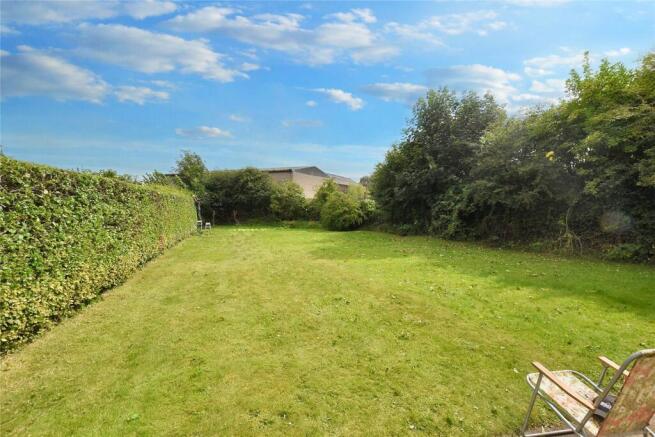 5 bed Terraced for sale Image 11