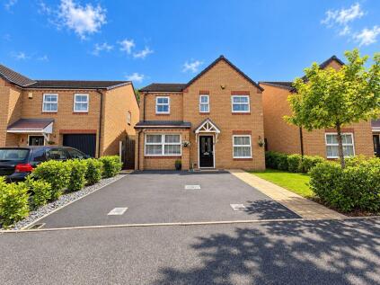 Sandpiper Close, Brownhills, Walsall WS8 6GB