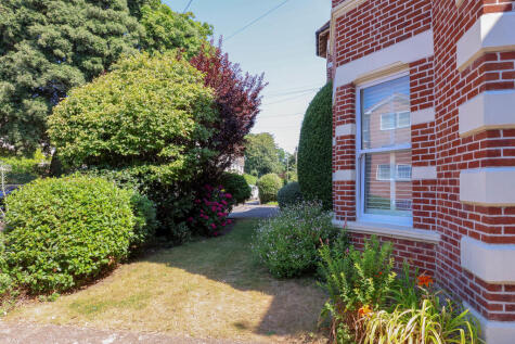 Crabton Close Road, Bournemouth