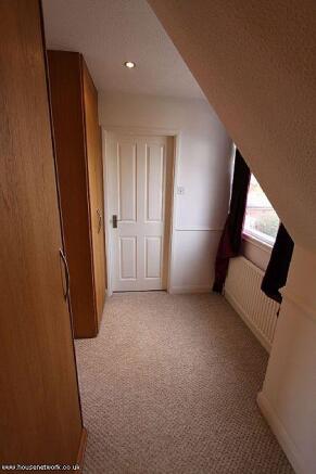 Photo 34