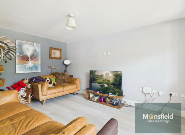 Parkland View, Huthwaite, Sutton-in-ashfield, NG17 2TR photo 4