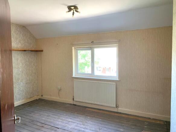 Roberts Avenue, Newcastle, Staffordshire, ST5 9ES photo 4