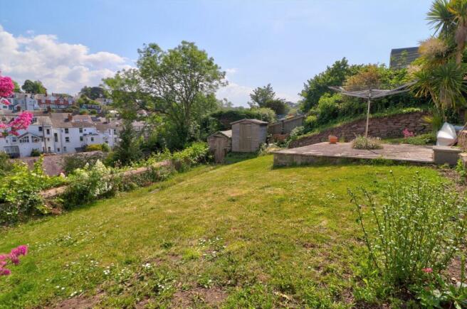 Lower garden new ii.jpg