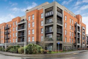 Flat 32, 1, Nightingale Way, Reading RG30 1EX