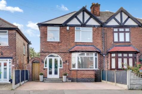 Roland Avenue, Wilford, NG11