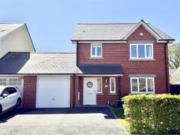 18, Pyon Close, Hereford HR4 8QA