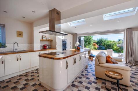 Wynnes Rise, Sherborne