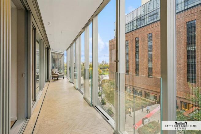 301 Dawson House (15).jpg