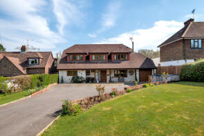 Deanstone, Eridge Road, Steel Cross, Crowborough TN6 2SR