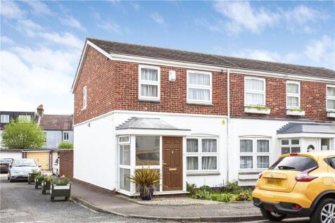St. Lukes Close, London, SE25