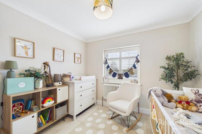 4 bed Semi-Detached for sale Image 7