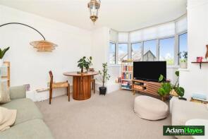 60, Parkwood, Oakleigh Road North, Whetstone, London N20 0RX