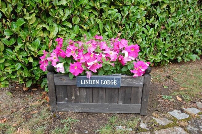 Linden Lodge
