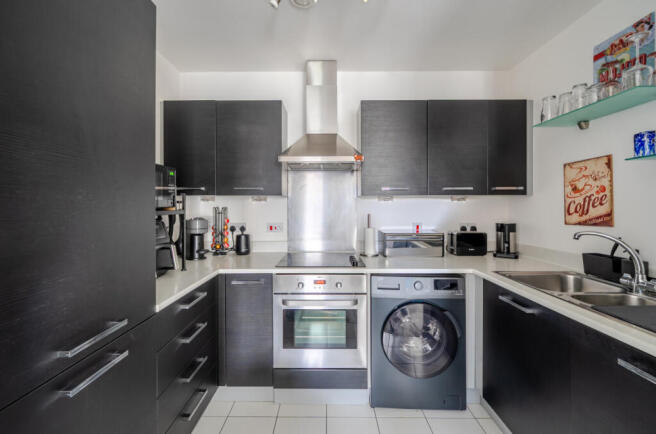 1411051-23-6989d4...