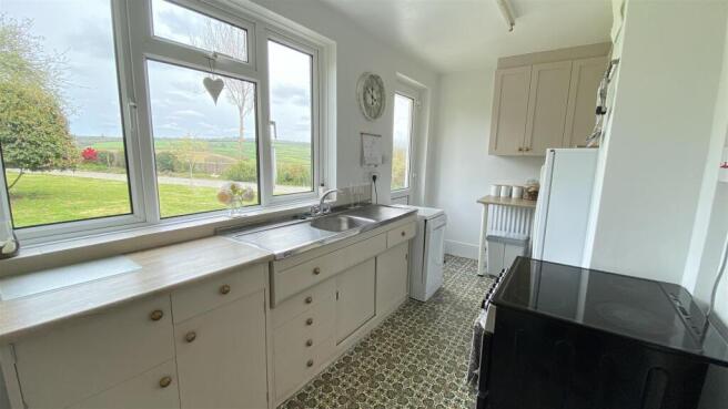 Looedown, Liskeard. PL14 photo 3