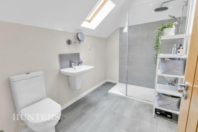 Master En-Suite