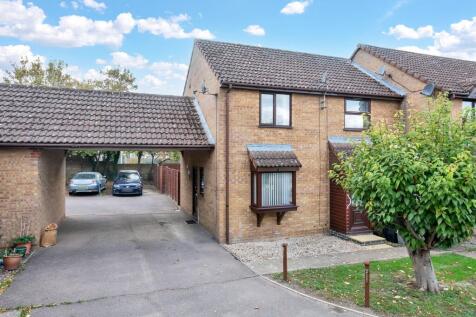 Old School Close, Burwell, CB25