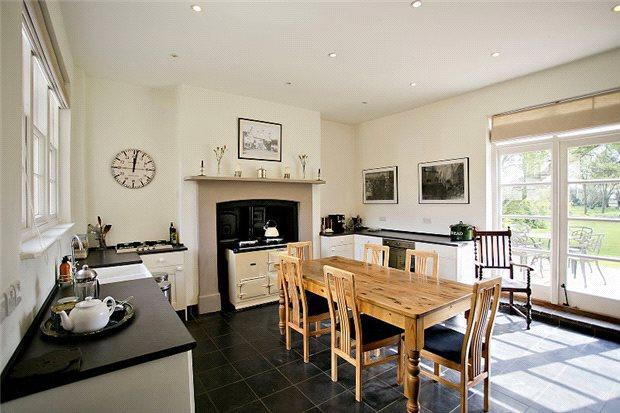Elm Kitchen
