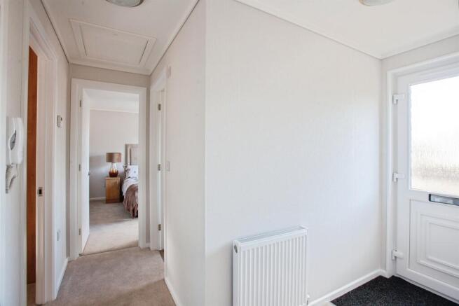 2 bed Park Home for sale Image 11