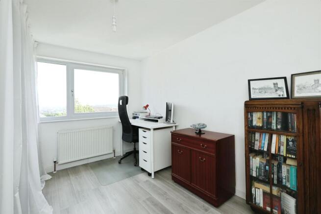 3 bed Detached for sale Image 10