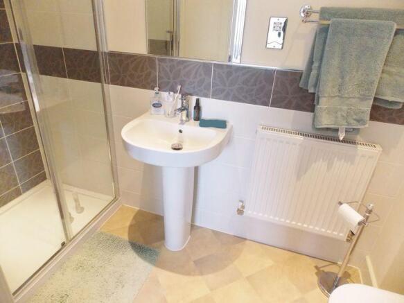En-Suite To Bedroom