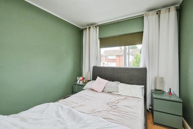House in Sandwell, West Midlands - View 4