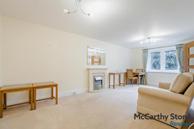 8678165-interior07-800.jpg